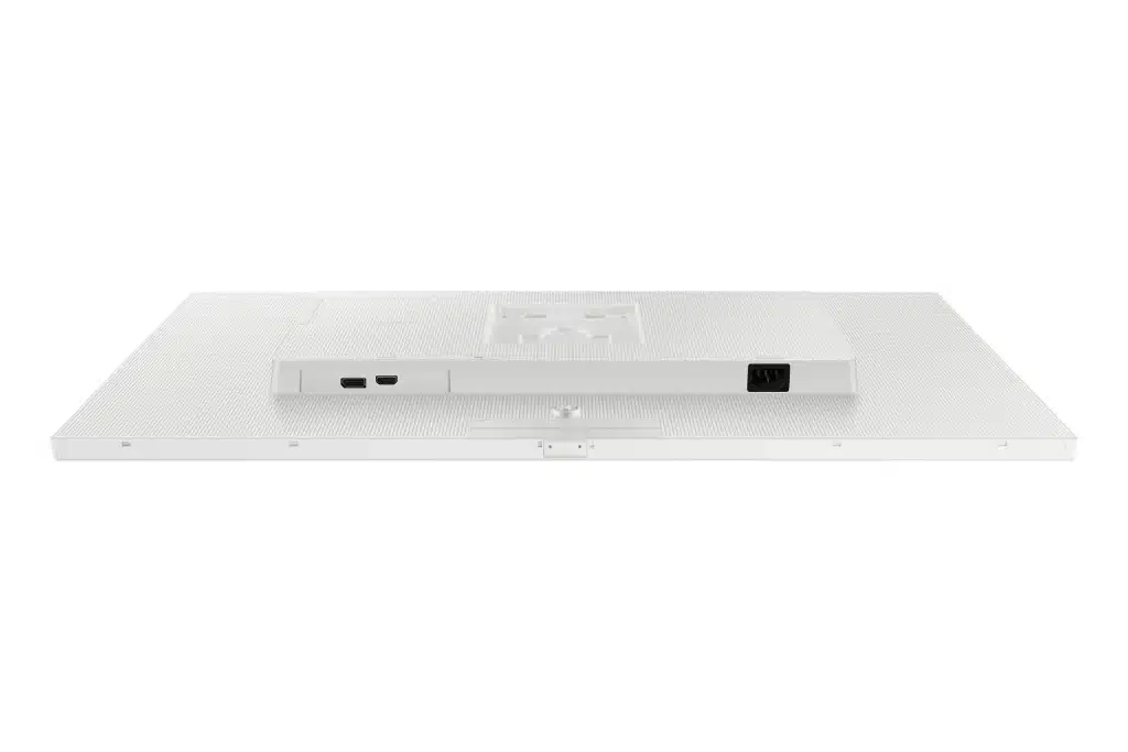 2Samsung ViewFinity S7 S32D701EAU