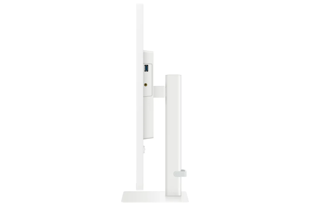 5Samsung ViewFinity S7 S32D701EAU