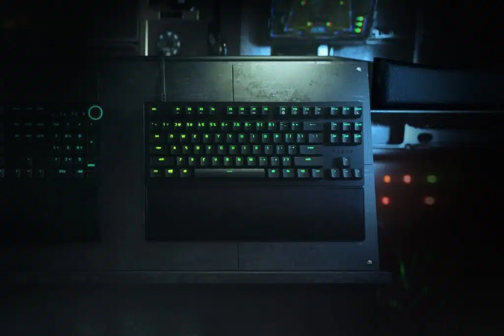 Razer Huntsman V2 Tenkeyless 3