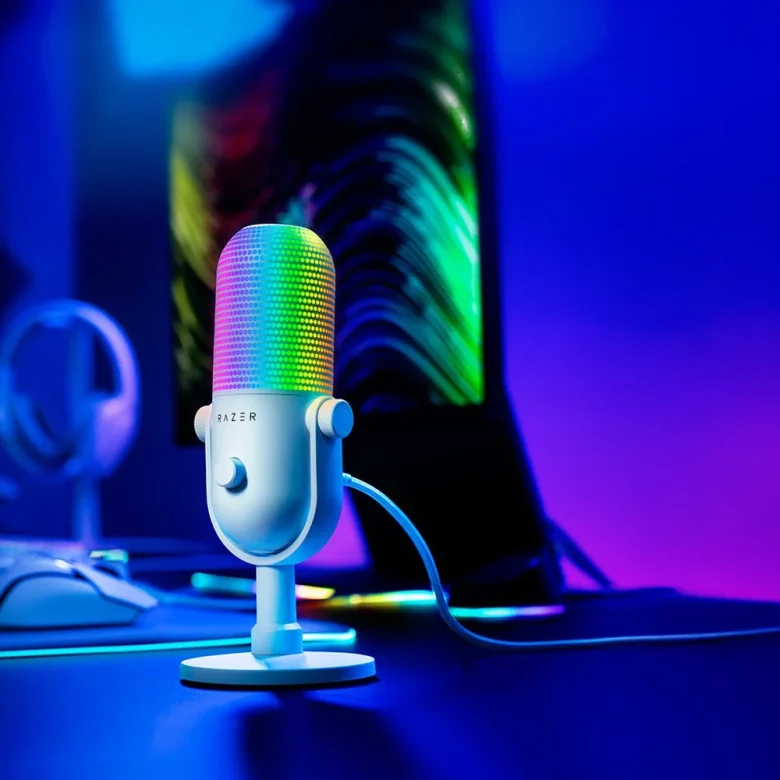 Razer Seiren V3 Chroma 5