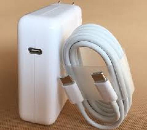 Apple 87W USB-C Power Adapter מטען אפל MNF82Z