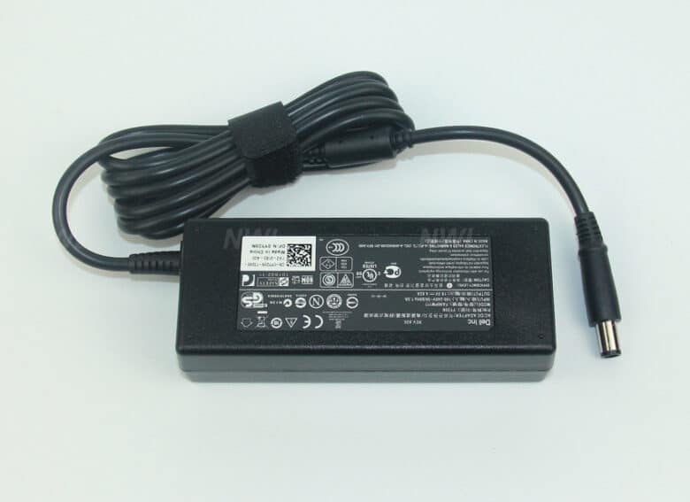 מטען ספק כוח מקורי למחשב נייד DELL Latitude 5590 90W (שנה אחריות!)