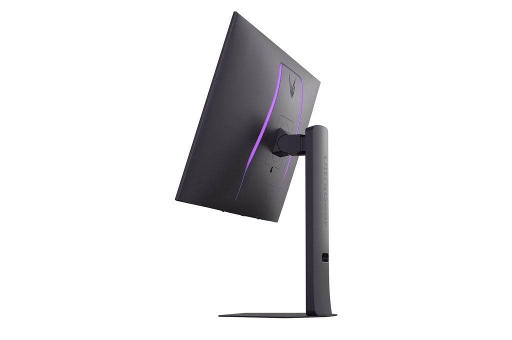 מסך מחשב גיימינג LG UltraGear 32GS95UV-B 4K OLED 32
