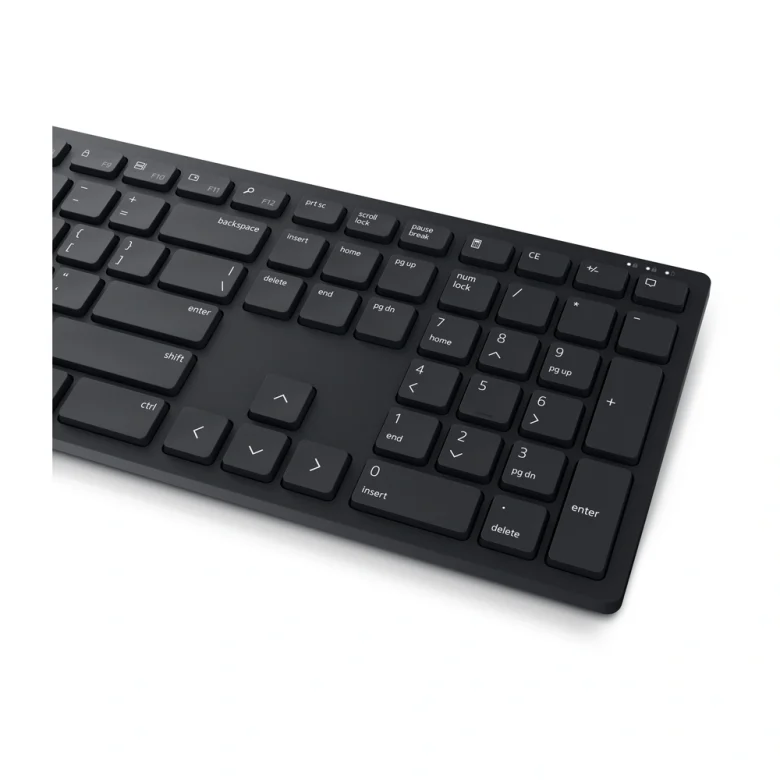 תמונת יצרן להמחשה: Dell KM5221W שחור, תקריב מקורי של היצרן על מקשי המקלדת; סימוני המקשים בצילום להמחשה