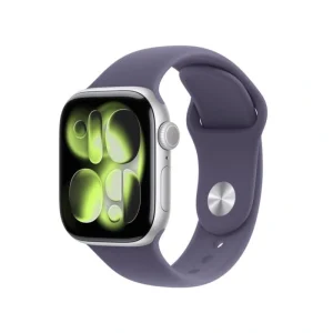 Apple Watch Series 11 46mm – אלומיניום כסף, Purple Fog Sport Band – מבט אלכסוני